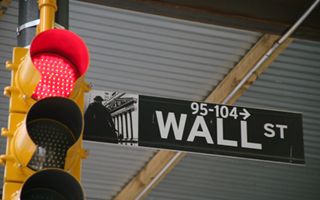 Wall Street in rosso: effetto PIL sulle aspettative