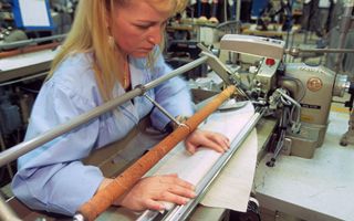 USA, PMI Manifattura maggio al massimo da maggio 2022 ma resta sotto le attese
