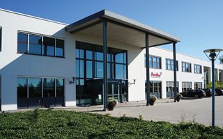 Ambu chiude l'anno fiscale in forte crescita e lancia il nuovo piano 