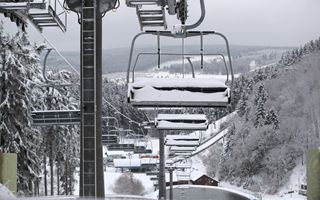 9 milioni di italiani in vacanza sulla neve: un leggero aumento nel primo trimestre 2026