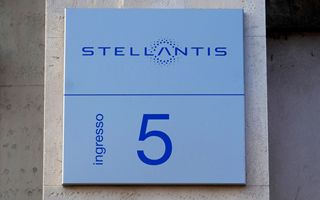 Stellantis pubblica il calendario finanziario 2026: conferma delle modalità di distribuzione dei dividendi