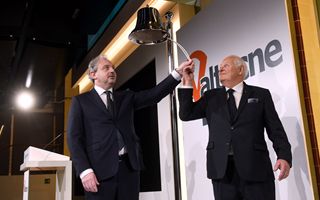 http://images.teleborsa.it/t/stabile/168297.t.W320.H200.M4.jpg