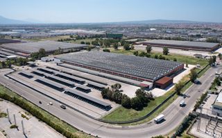 Seri Industrial vola a Piazza Affari dopo accordo con Eni su batterie