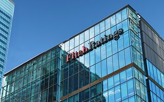 Mediobanca, Fitch rivede rating watch a 