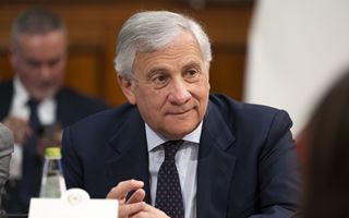 http://images.teleborsa.it/t/stabile/277355.t.W320.H200.M4.jpg