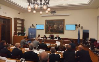 http://images.teleborsa.it/t/stabile/295005.t.W320.H200.M4.jpg