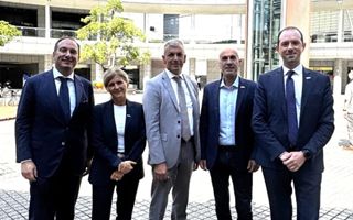 http://images.teleborsa.it/t/stabile/296759.t.W320.H200.M4.jpg
