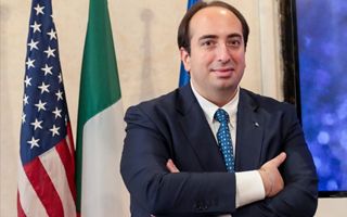 http://images.teleborsa.it/t/stabile/296767.t.W320.H200.M4.jpg