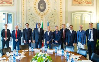 http://images.teleborsa.it/t/stabile/300857.t.W320.H200.M4.jpg