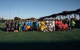 La Italo Stars Cup porta in campo i campioni del passato di Roma e Lazio