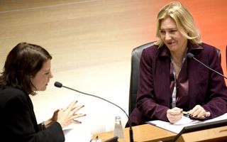 Benigni (CEO & COO Elt Group): 