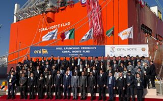 Eni, varo dello scafo della Coral North FLNG. Sarà localizzata a nord del Mozambico