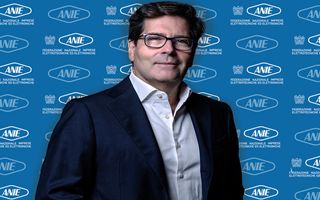 Materie prime e trasporti alle stelle: l'allarme di ANIE Confindustria, imprese sotto pressione