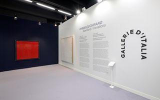 Intesa Sanpaolo a miart 2026: dialogo tra Ryman e Schifano tra fiera e Gallerie d'Italia