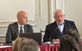 Rottamazione, Comune di Napoli propone una 