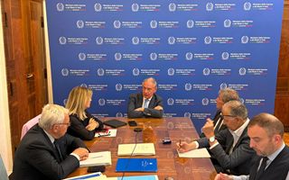 http://images.teleborsa.it/t/stabile/326655.t.W320.H200.M4.jpg