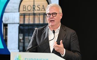 http://images.teleborsa.it/t/stabile/326845.t.W320.H200.M4.jpg