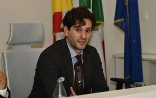 http://images.teleborsa.it/t/stabile/329103.t.W320.H200.M4.jpg