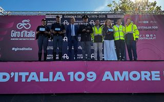 Giro d'Italia: premiati a Gemona gli Eroi della Sicurezza