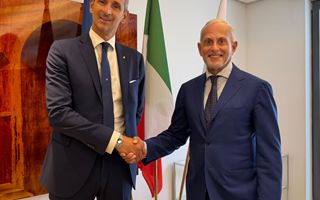 http://images.teleborsa.it/t/stabile/337897.t.W320.H200.M4.jpg
