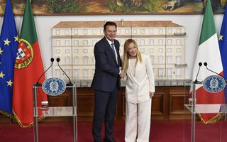 http://images.teleborsa.it/t/stabile/338639.t.W320.H200.M4.jpg