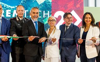 http://images.teleborsa.it/t/stabile/347435.t.W320.H200.M4.jpg