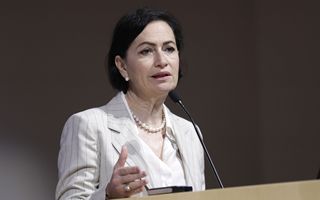 http://images.teleborsa.it/t/stabile/347531.t.W320.H200.M4.jpg