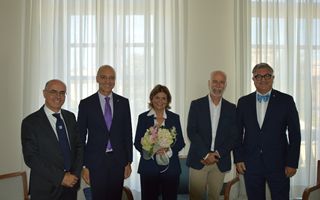 http://images.teleborsa.it/t/stabile/353235.t.W320.H200.M4.jpg