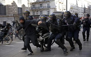 http://images.teleborsa.it/t/stabile/356919.t.W320.H200.M4.jpg