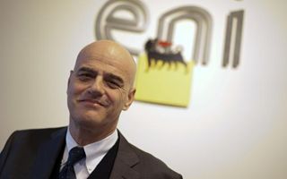 Eni, Descalzi: "Nessuna intenzione di vendere quota in Saipem"