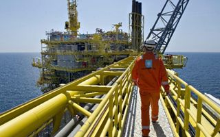 Petrolio ai massimi da 3 anni. Brent vola a 73 dollari