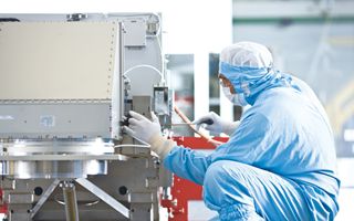 ASML in rialzo a Amsterdam grazie all'upgrade di Bernstein