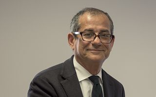 Mef, avvenuto passaggio di consegne tra Padoan e Tria