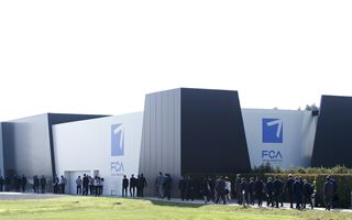 FCA, prossimi obiettivi: auto elettrica e a guida autonoma