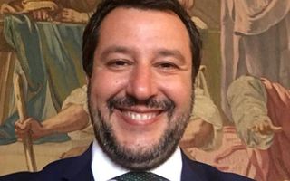 Salvini tuona da Vicenza: "Per i clandestini è finita la pacchia"