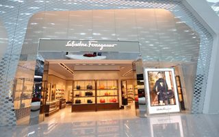 Ferragamo amplia performance dopo rialzo target price broker