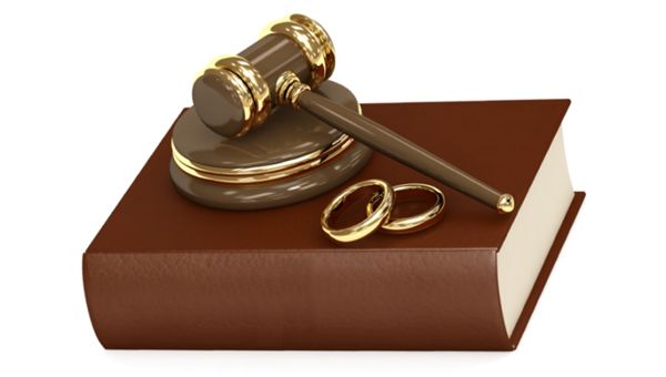 Tribunale di Treviso: niente assegno per ex moglie "scansafatiche"