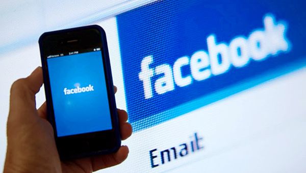 Facebook ancora nella bufera per lo scandalo datagate