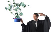 Tasse, trucchi e parrucchi