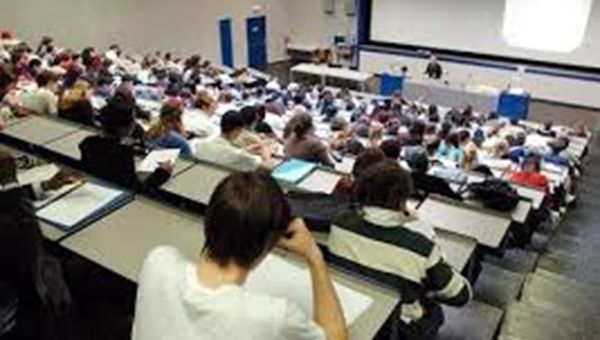 Ore 8,30, "via" agli esami di Maturità per oltre 500 mila studenti