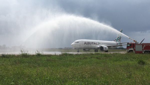 Air Italy, inaugurato volo Milano Malpensa - Lamezia Terme