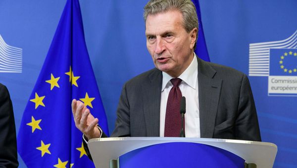 Oettinger: "Se Italia delude Ue, procedura di infrazione è inevitabile"