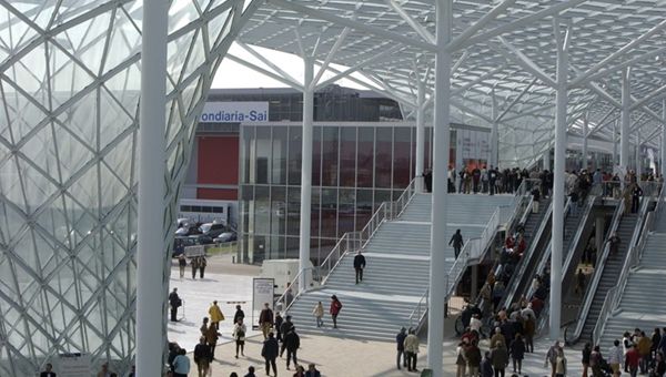 Fiera Milano, utile lordo 1° trimestre cala a 14,1 milioni ma cresce redditività