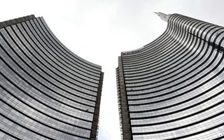UniCredit, William O'Neil riprende copertura con Buy