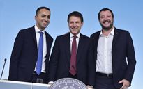 Perché sono tutti contro l'Italia