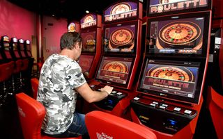 Giochi: raccolta a 165 miliardi (+4,8%), ma il gettito fiscale cala