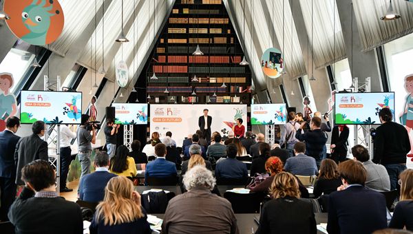 Generali Italia presenta "Ora di Futuro": un progetto dedicato a bambini, scuole e famiglie