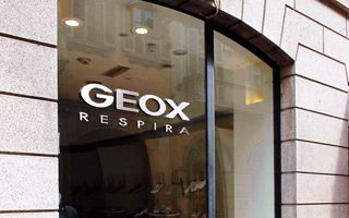 Geox, nel primo trimestre ricavi in calo (-12,5%). Guidance 2026 rivista al ribasso ma EBIT margin confermato