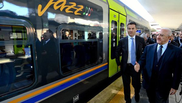 Trenitalia, due nuovi treni Jazz consegnati in Campania