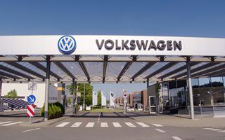 Volkswagen verso un taglio di 100mila posti di lavoro entro il 2030